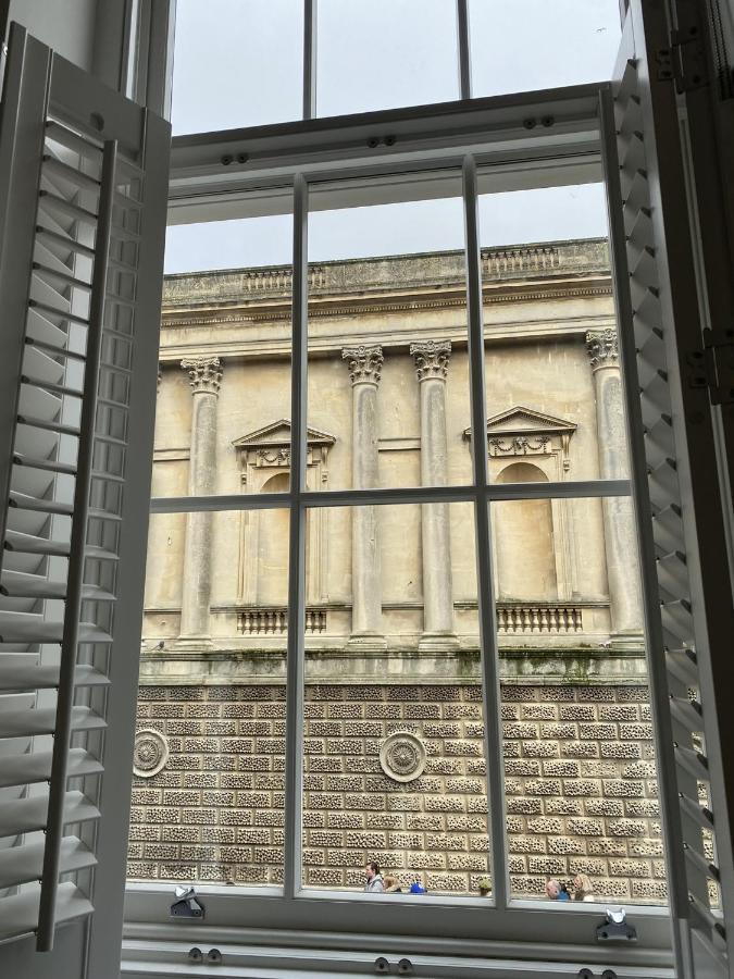 Roman Bath View, Bath Keys Екстериор снимка